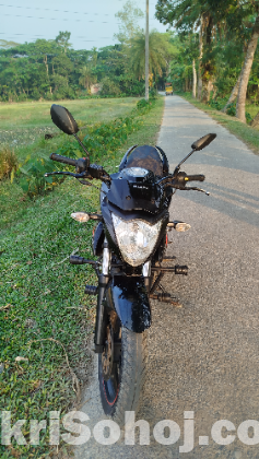Suzuki gixxer
